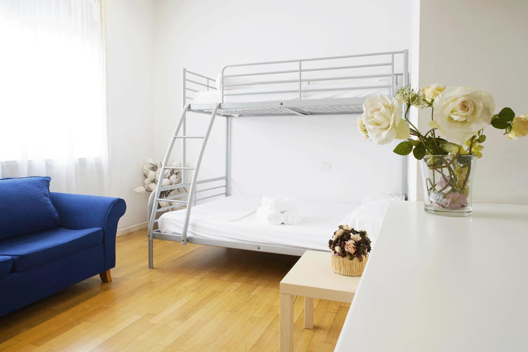 Rio M3 Sondrio E Stazione Appartement Milan
